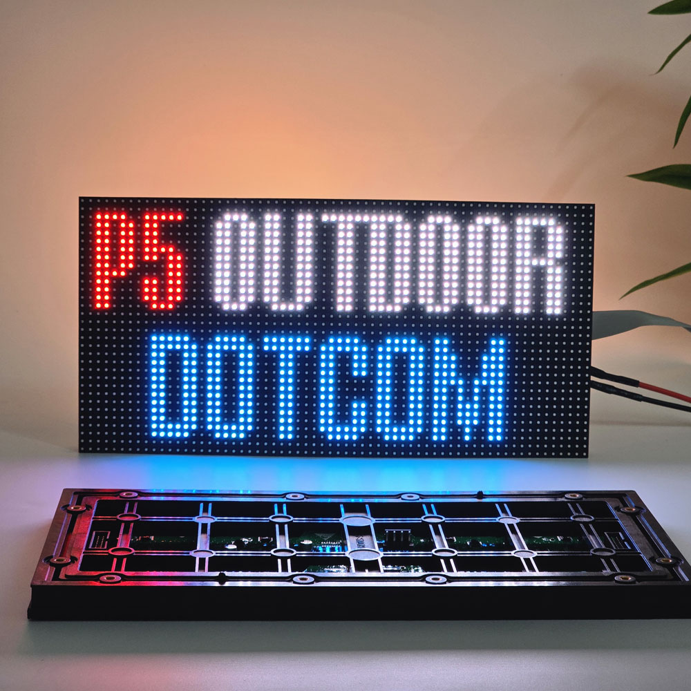 Mua tấm Led P5 full outdoor Dotcom tại kho hàng LED Tubione để hưởng giá rẻ nhất