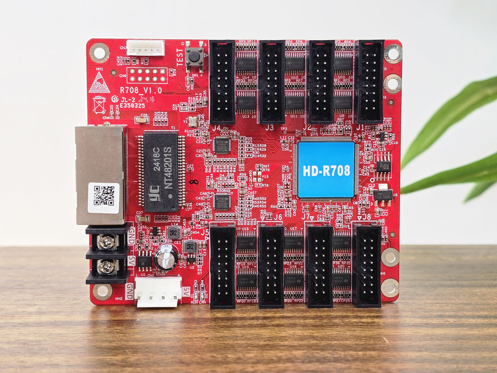 Thiết kế Card thu màn hình LED HD R708 DK35