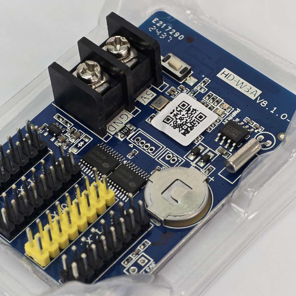 Chi tiết mạch điều khiển HD W3A WIFI DK8 còn trong khuôn nhựa