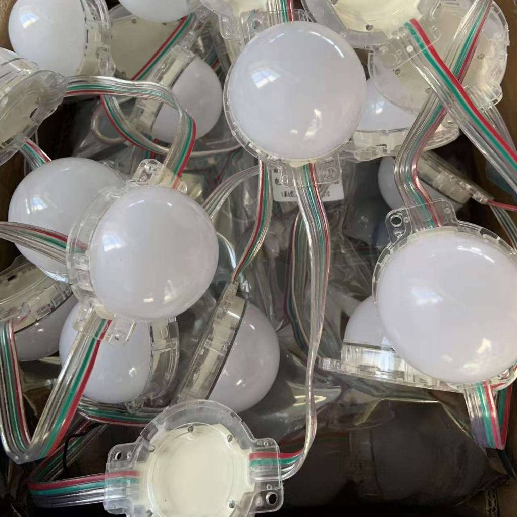 Nhà phân phối Led bát 50mm Full color IC 8206 đầu đục ATX