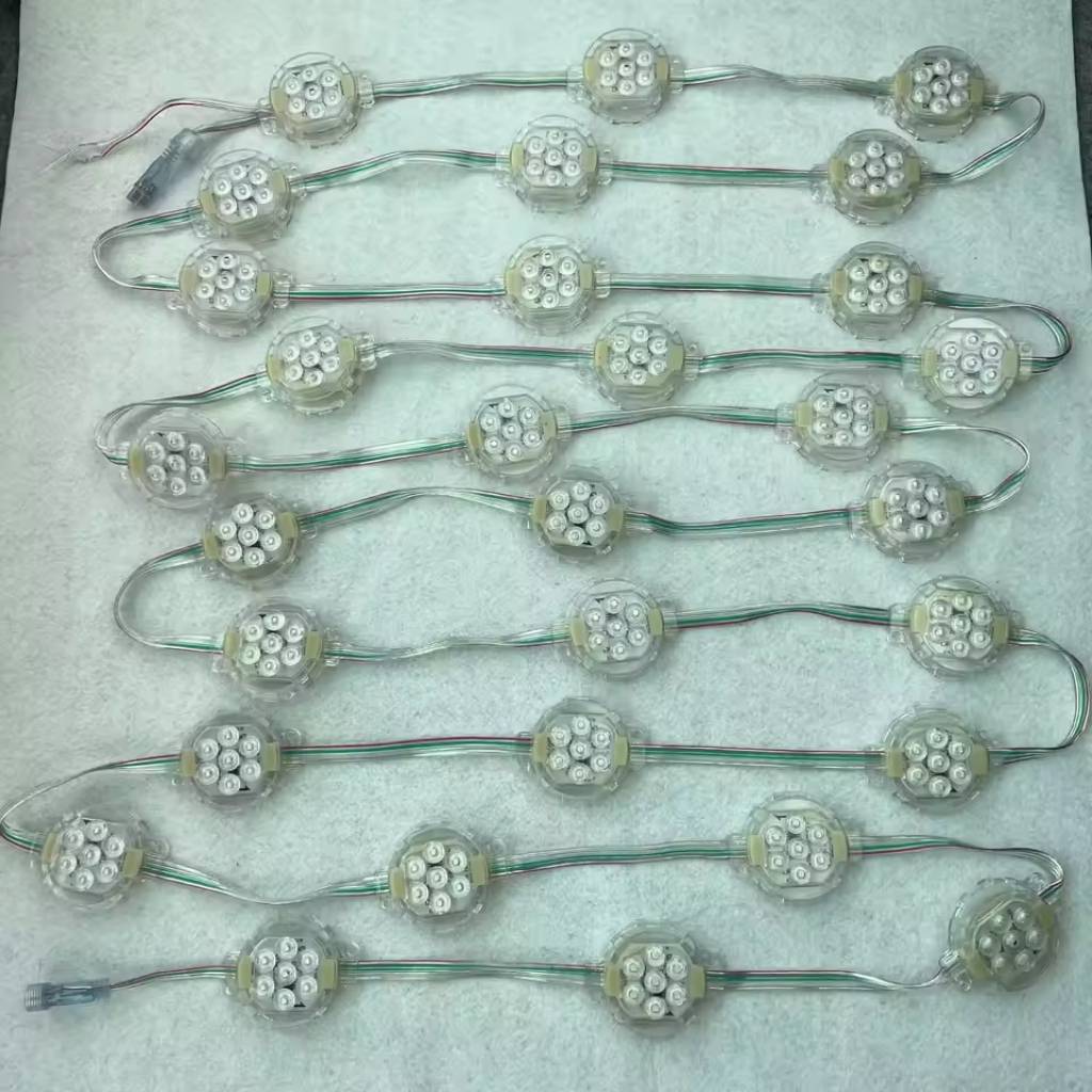 Nhà phân phối Led bát 50mm Full color IC 8206 đầu trong ATX