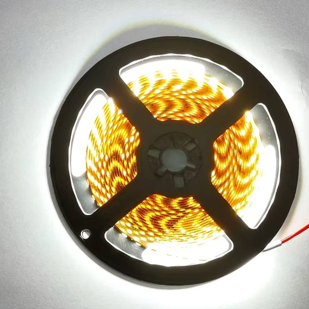 Tổng kho Led dây dán 2835 12V 120 Led trắng