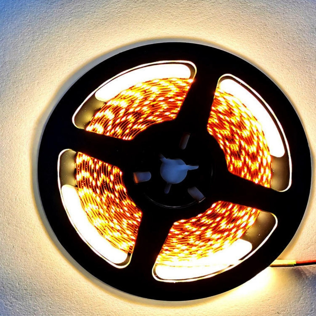 Tổng kho Led dây dán 2835 12V 120 Led vàng nắng LS15