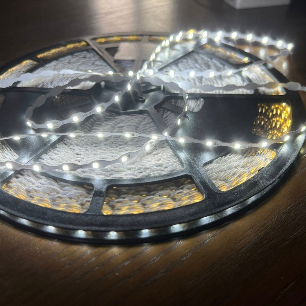 Led dây dán ziczac 12V 60 led trắng 6500K LIXIN ngoài trời