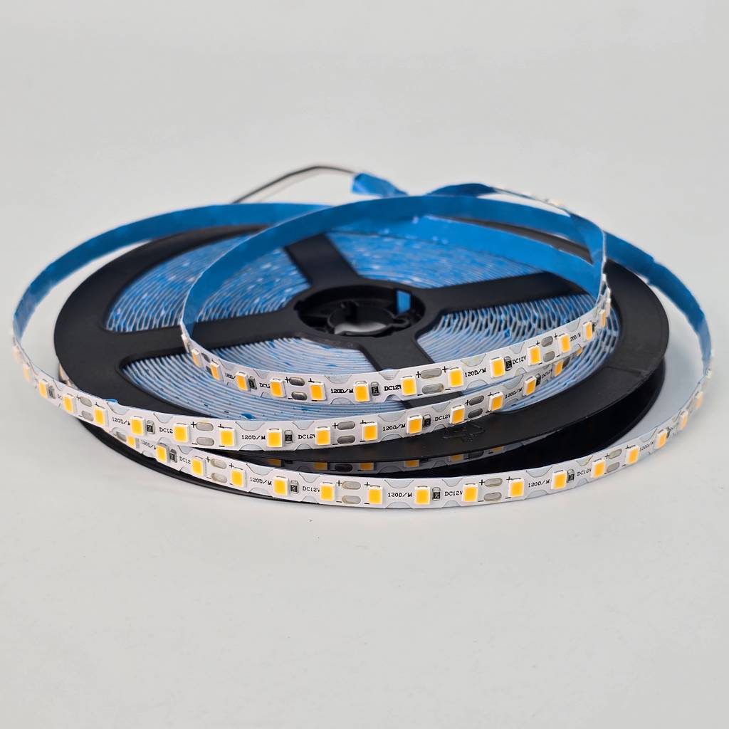 Nhà phân phối Led dây dán ziczac 2835 12V 120 Led trắng ấm