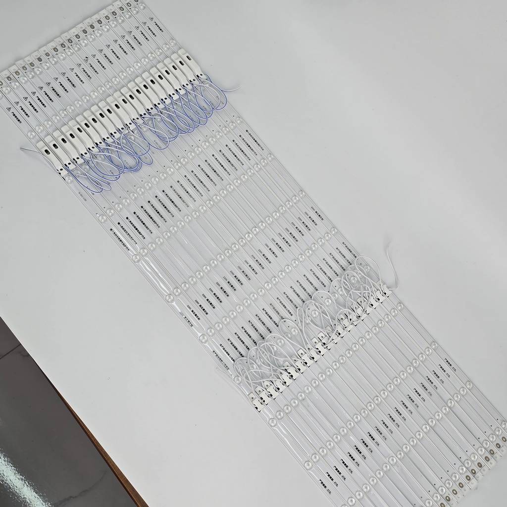 Led thanh toả 1m 12 bóng 220V trắng ngoài trời giá sỉ