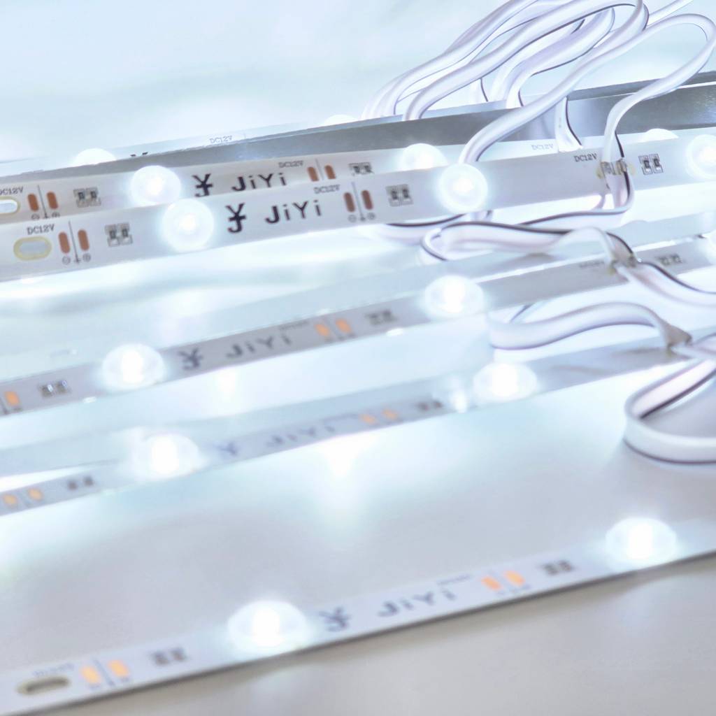 Led thanh toả 1m 12 bóng JIYI 12V trắng trong nhà giá sỉ