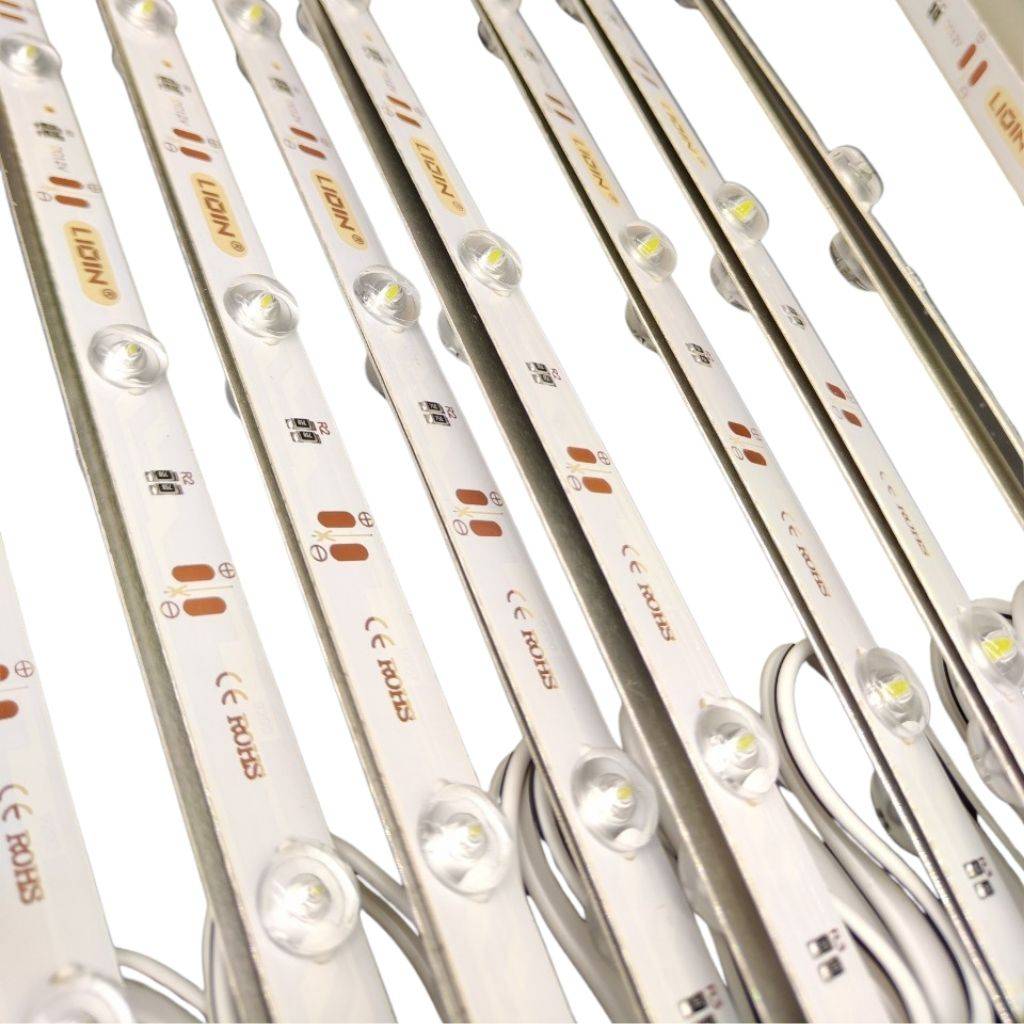 Tổng kho Led thanh toả 1m 12 bóng LIXIN 12V vàng trong nhà