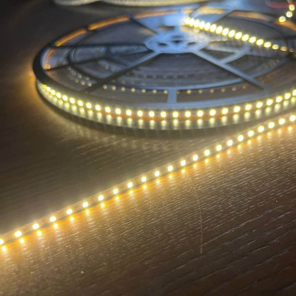 Led dây dán ziczac 12V 120 led vàng nắng 3000K LIXIN ngoài trời LS46